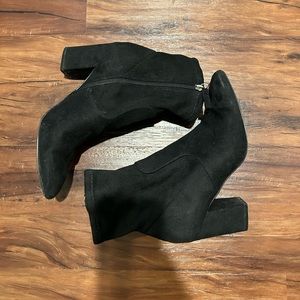 Steve Madden Elory Sock Booties - 6.5